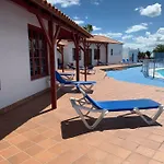 Caleta Sun Beach 64 Daire *